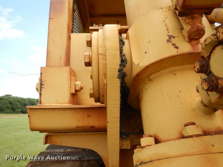 image for item HC9183 Dresser TD25  crawler cable plow