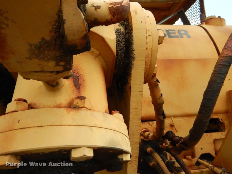 image for item HC9183 Dresser TD25  crawler cable plow