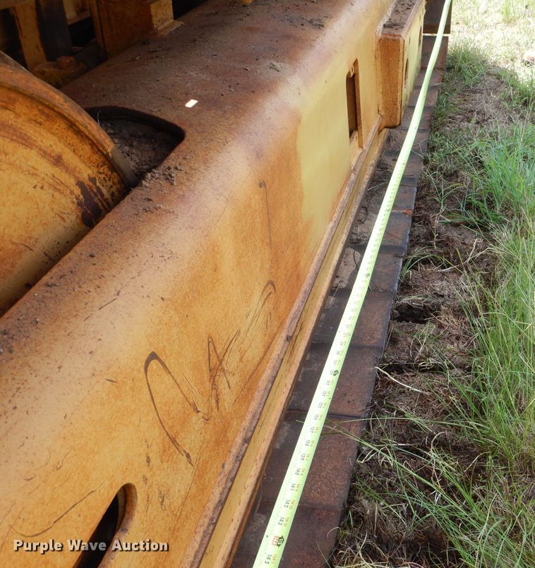 image for item HC9183 Dresser TD25  crawler cable plow