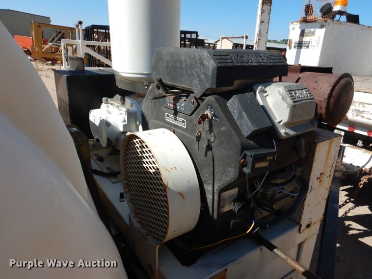 image for item HC9184 2000 Vacmaster SPV800GT3  vacuum excavator