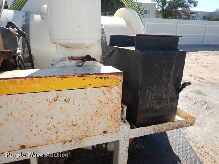 image for item HC9184 2000 Vacmaster SPV800GT3  vacuum excavator