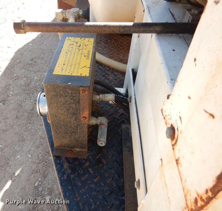 image for item HC9184 2000 Vacmaster SPV800GT3  vacuum excavator