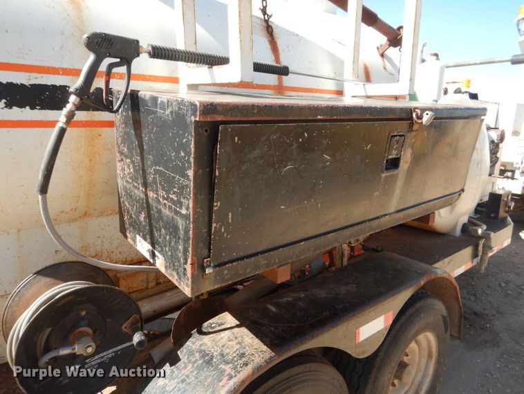 image for item HC9184 2000 Vacmaster SPV800GT3  vacuum excavator