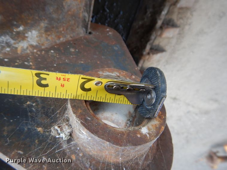 image for item HF9246 John Deere  36"W backhoe bucket