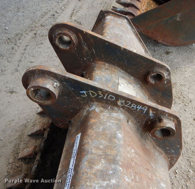 image for item HF9246 John Deere  36"W backhoe bucket