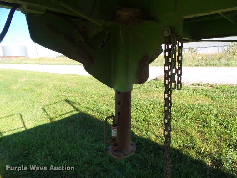 image for item HF9936 1998 Bowie 1100  hydro seeder