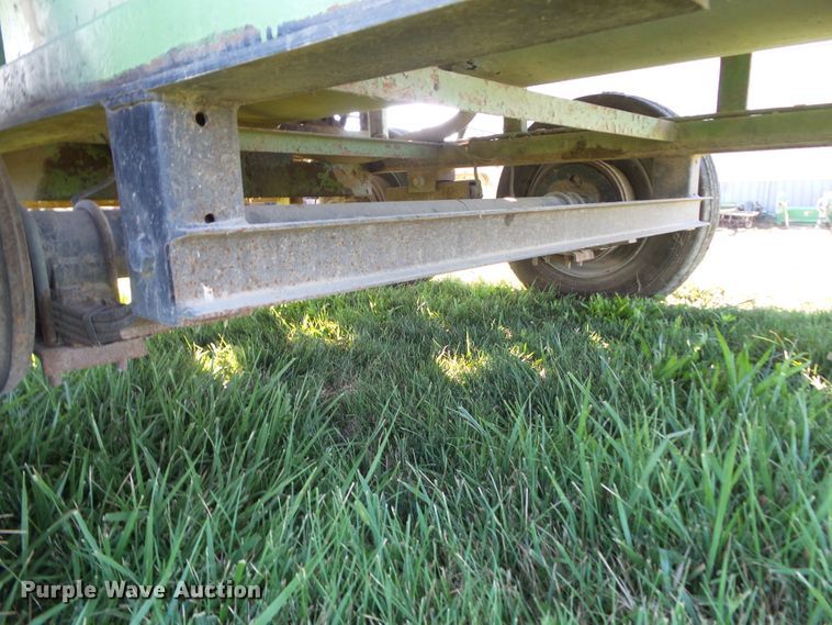 image for item HF9936 1998 Bowie 1100  hydro seeder