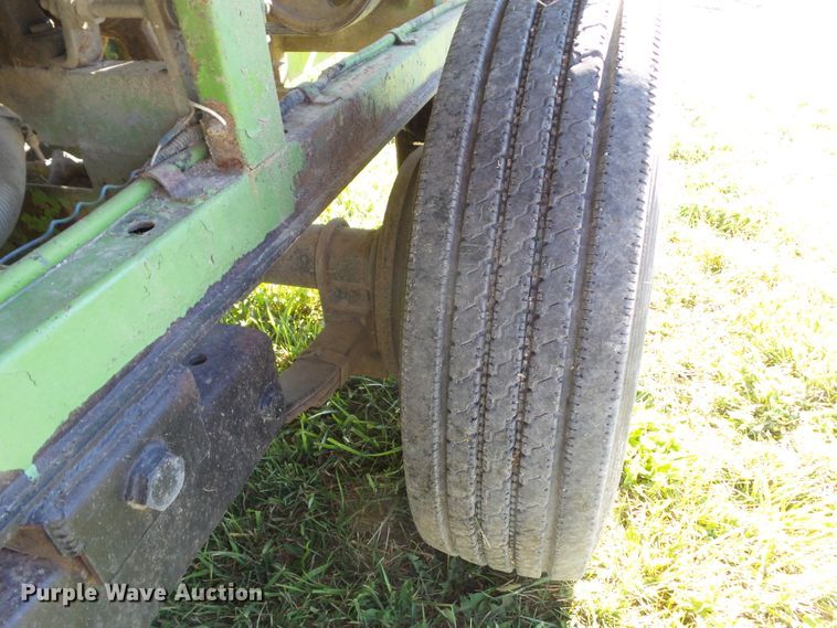 image for item HF9936 1998 Bowie 1100  hydro seeder