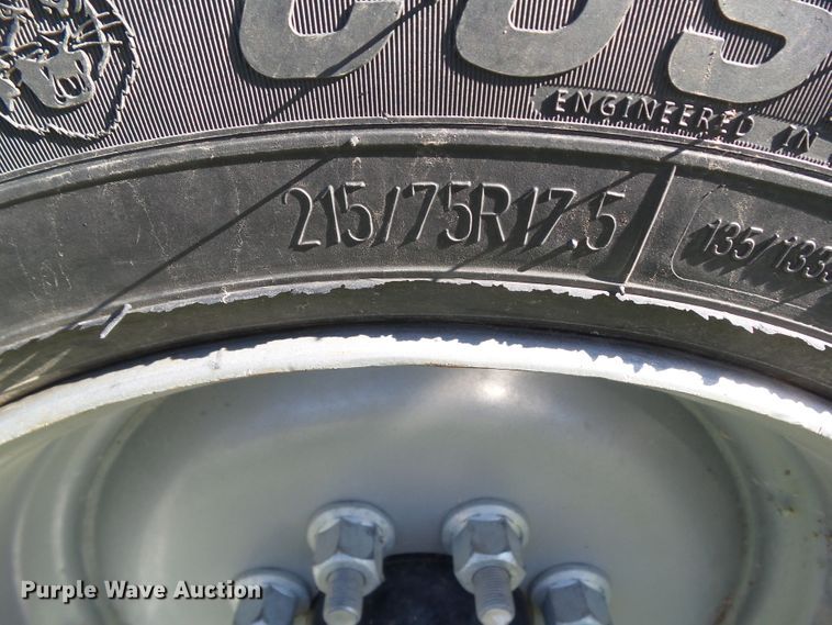 image for item HF9936 1998 Bowie 1100  hydro seeder