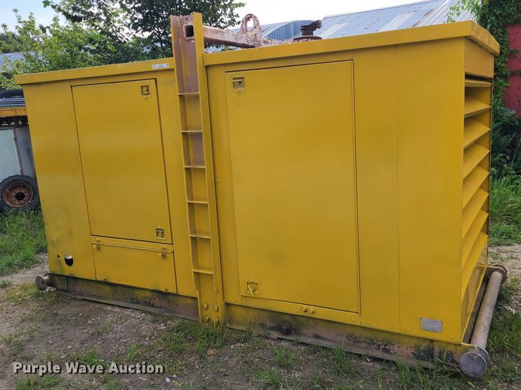 image for item IC9883 Caterpillar SR4  generator