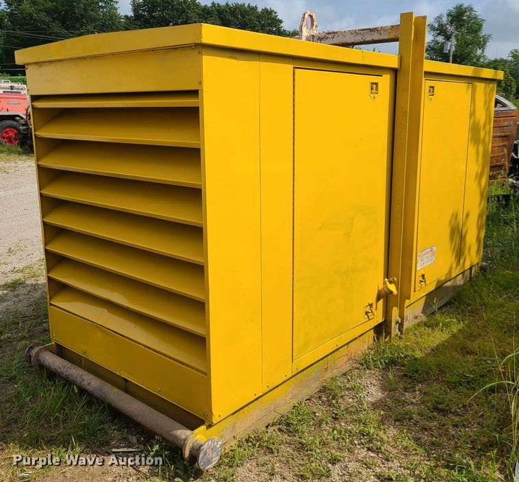 image for item IC9883 Caterpillar SR4  generator