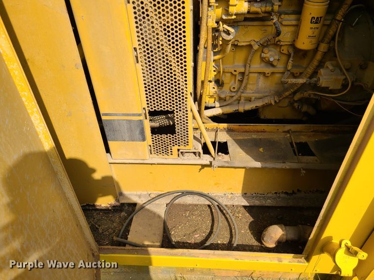 image for item IC9883 Caterpillar SR4  generator