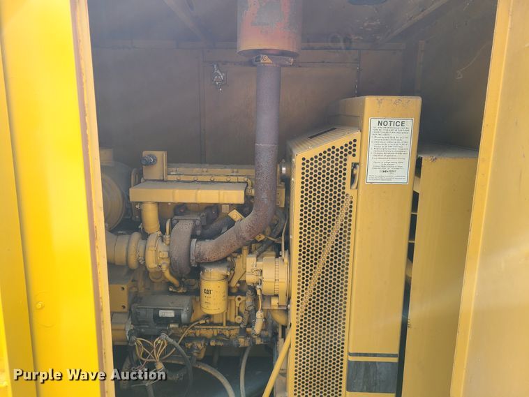 image for item IC9883 Caterpillar SR4  generator