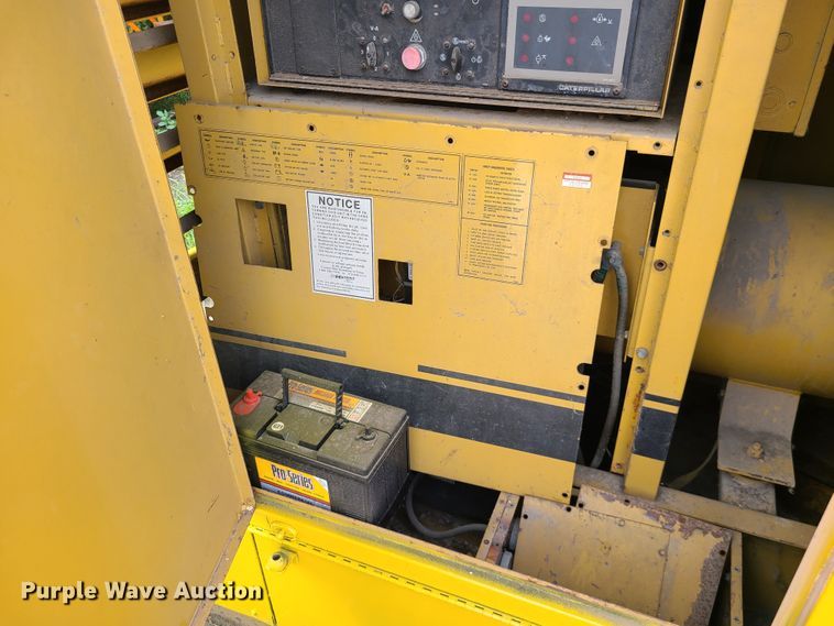 image for item IC9883 Caterpillar SR4  generator