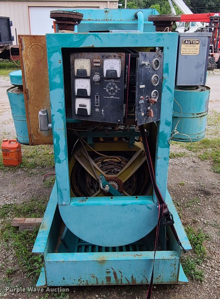 image for item IC9885 Onan  generator