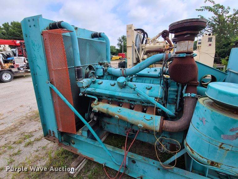 image for item IC9885 Onan  generator