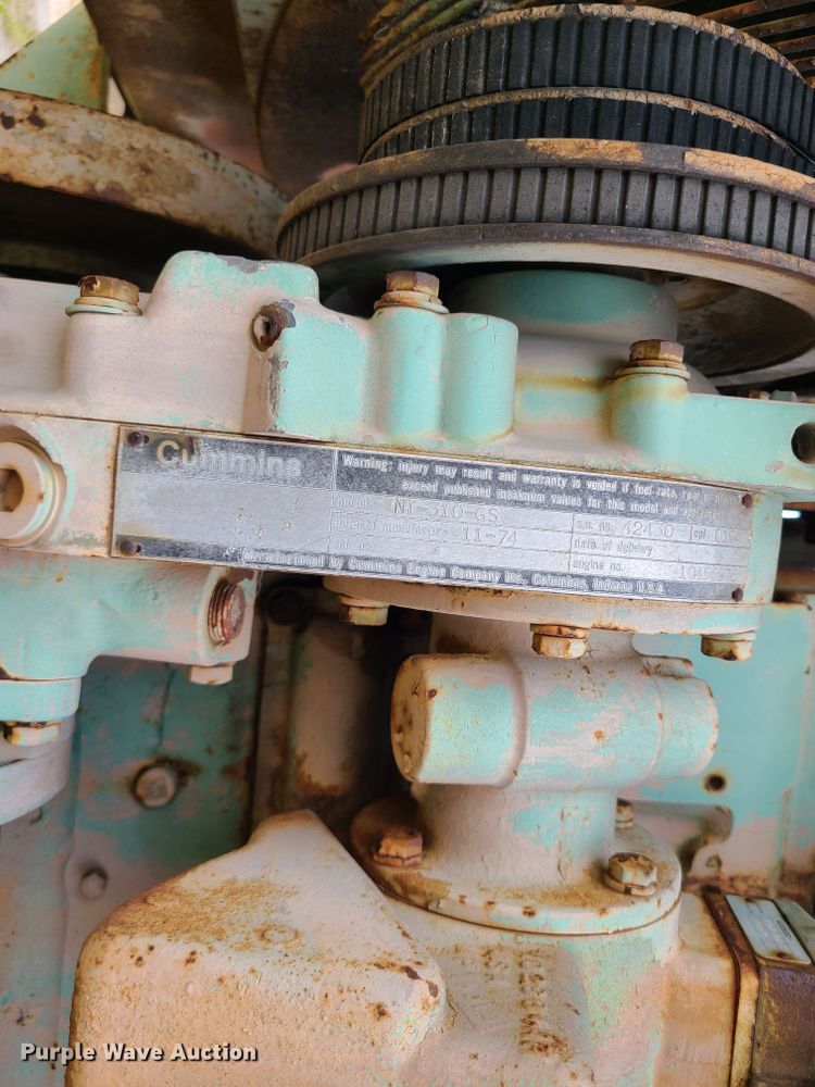 image for item IC9886 Cummins  generator