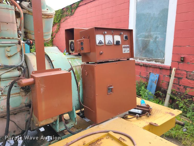 image for item IC9886 Cummins  generator