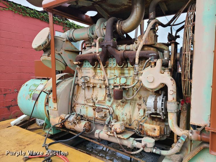 image for item IC9886 Cummins  generator