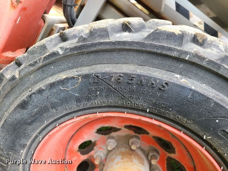 image for item IC9889 2000 Skyjack SJ8841  scissor lift