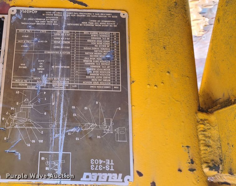 image for item IC9891 1989 Ford F700  bucket truck