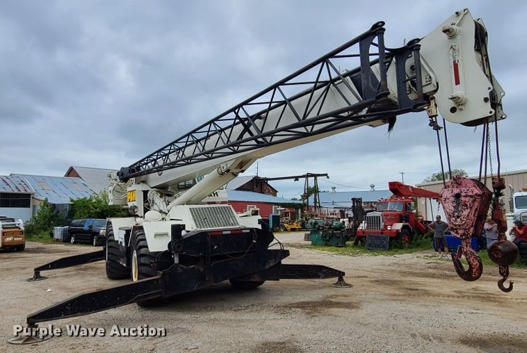 image for item IC9893 P&H RT50  crane