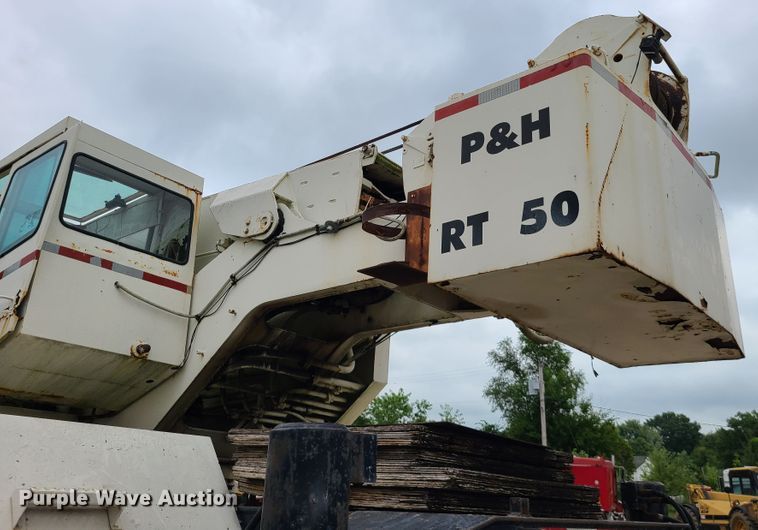 image for item IC9893 P&H RT50  crane
