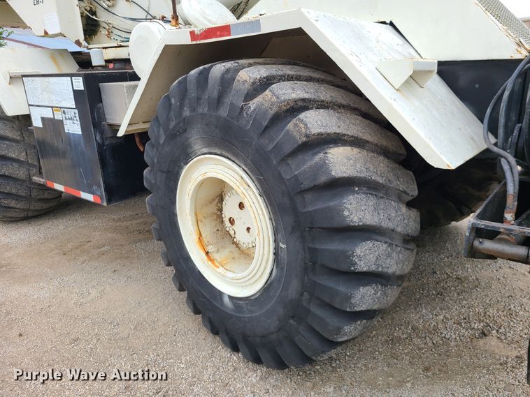 image for item IC9893 P&H RT50  crane