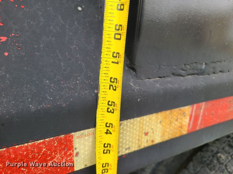 image for item IC9895 1982 Mack RWS786LST  dump truck