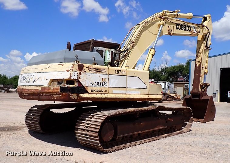 image for item IN9553 1999 Kobelco SK300LC  Mark IV excavator