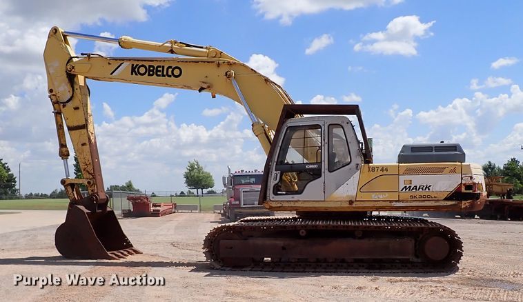 image for item IN9553 1999 Kobelco SK300LC  Mark IV excavator