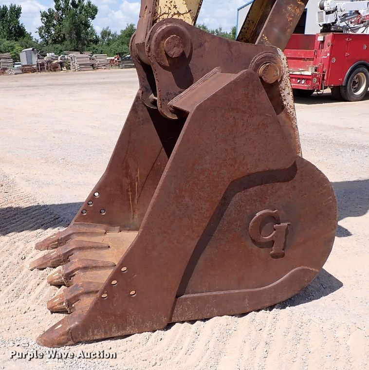 image for item IN9553 1999 Kobelco SK300LC  Mark IV excavator