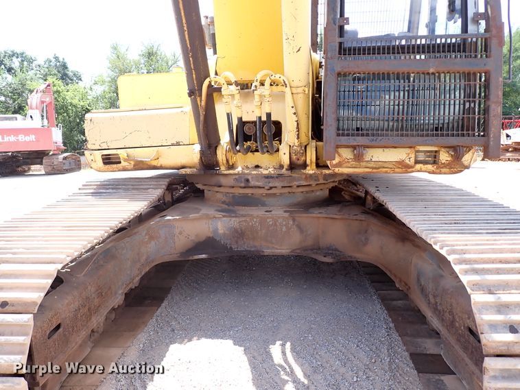 image for item IN9553 1999 Kobelco SK300LC  Mark IV excavator