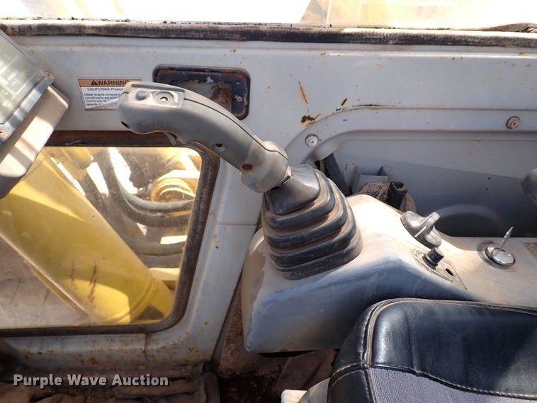 image for item IN9553 1999 Kobelco SK300LC  Mark IV excavator