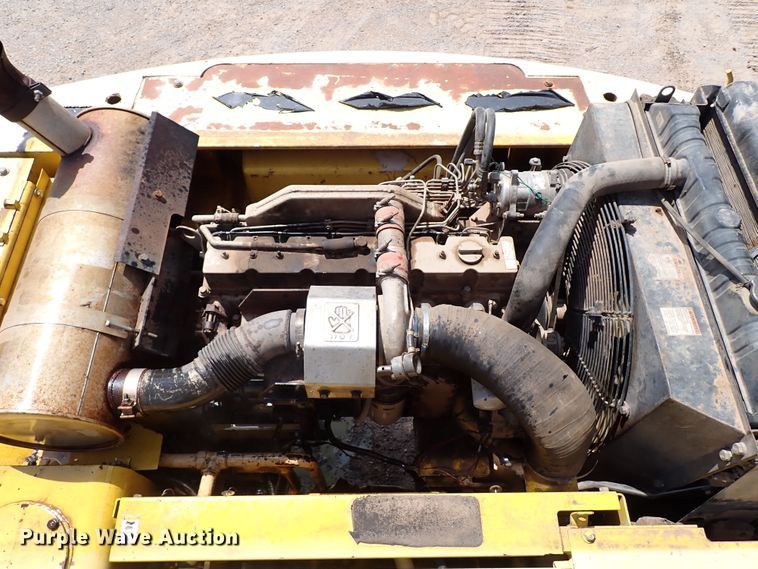 image for item IN9553 1999 Kobelco SK300LC  Mark IV excavator