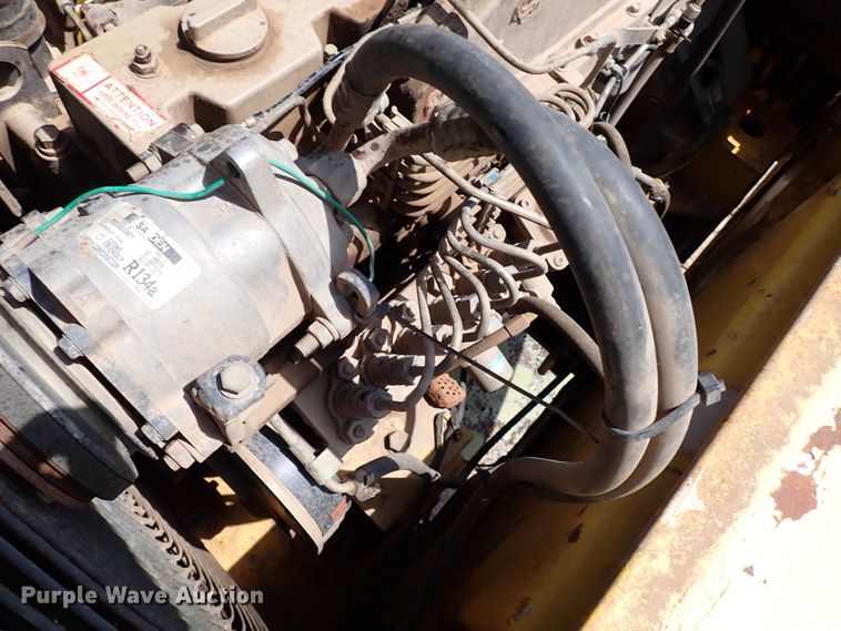 image for item IN9553 1999 Kobelco SK300LC  Mark IV excavator