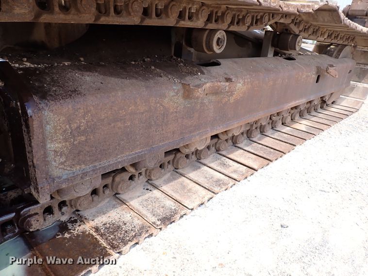 image for item IN9553 1999 Kobelco SK300LC  Mark IV excavator