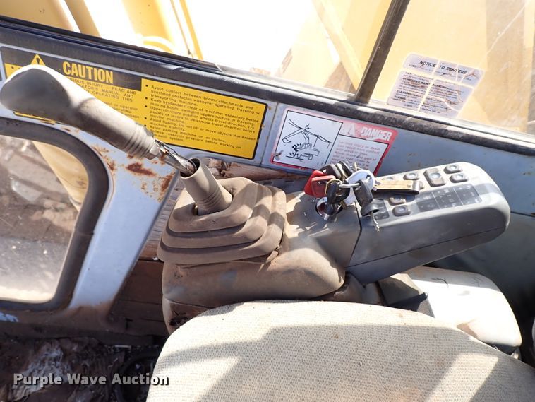 image for item IN9554 1998 John Deere 690 ELC  excavator