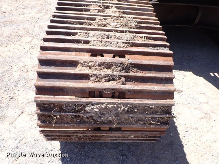 image for item IN9554 1998 John Deere 690 ELC  excavator