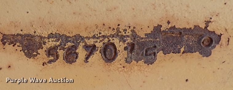 image for item IN9554 1998 John Deere 690 ELC  excavator