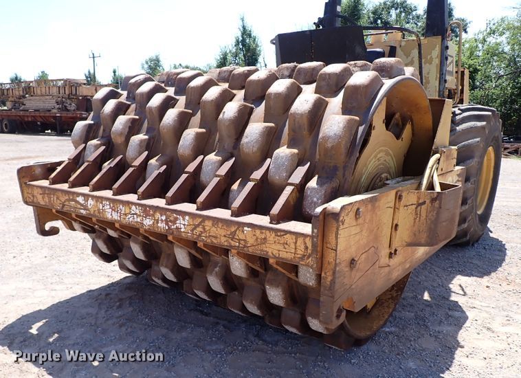 image for item IN9555 Dynapac CA25IIPD  single drum vibratory roller