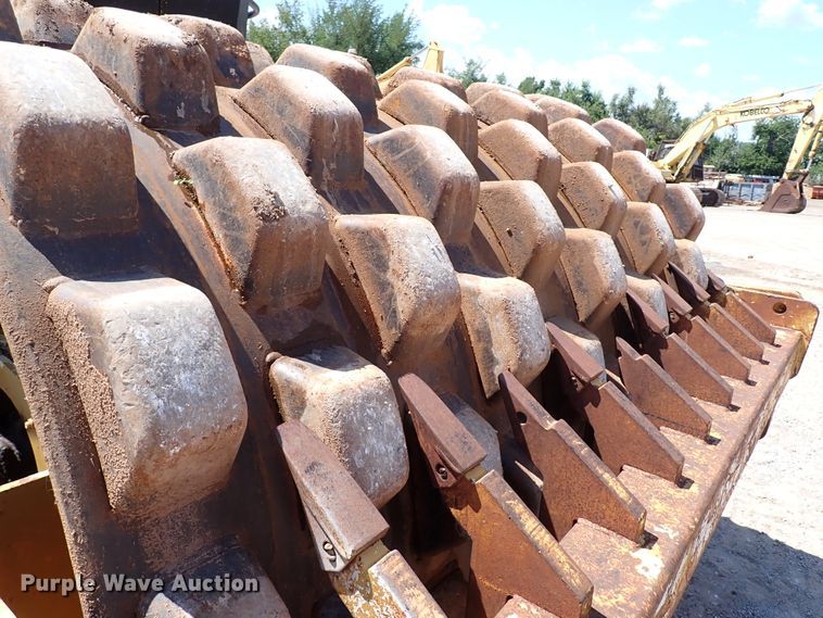 image for item IN9555 Dynapac CA25IIPD  single drum vibratory roller