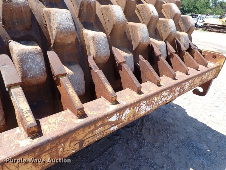 image for item IN9555 Dynapac CA25IIPD  single drum vibratory roller