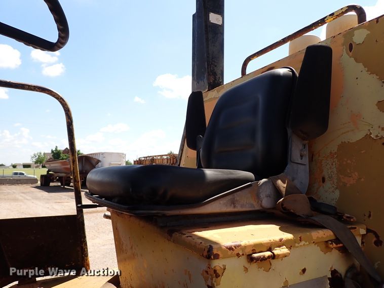 image for item IN9555 Dynapac CA25IIPD  single drum vibratory roller