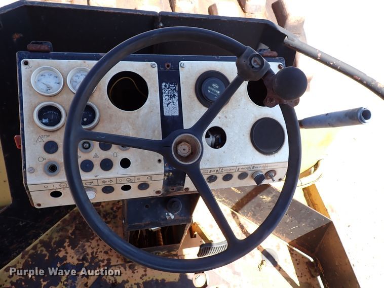 image for item IN9555 Dynapac CA25IIPD  single drum vibratory roller