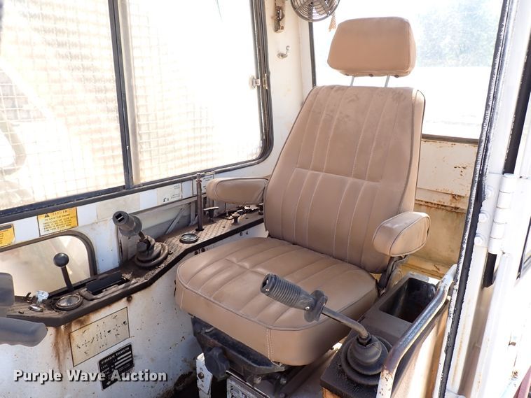 image for item IN9558 1987 Link Belt LS3400A  excavator