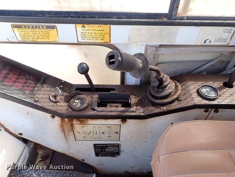 image for item IN9558 1987 Link Belt LS3400A  excavator