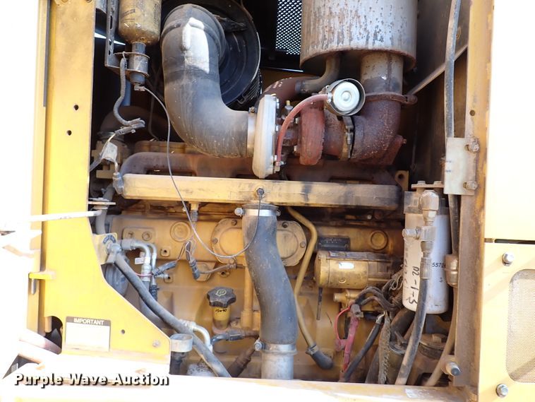 image for item IN9579 2007 John Deere 772D  motor grader