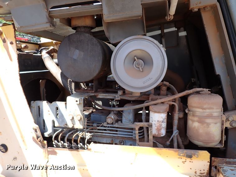 image for item IN9591 1998 Komatsu D41E-6  dozer