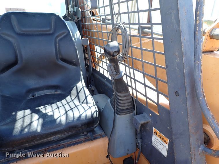 image for item IN9613 2000 Case 75XT  skid steer loader